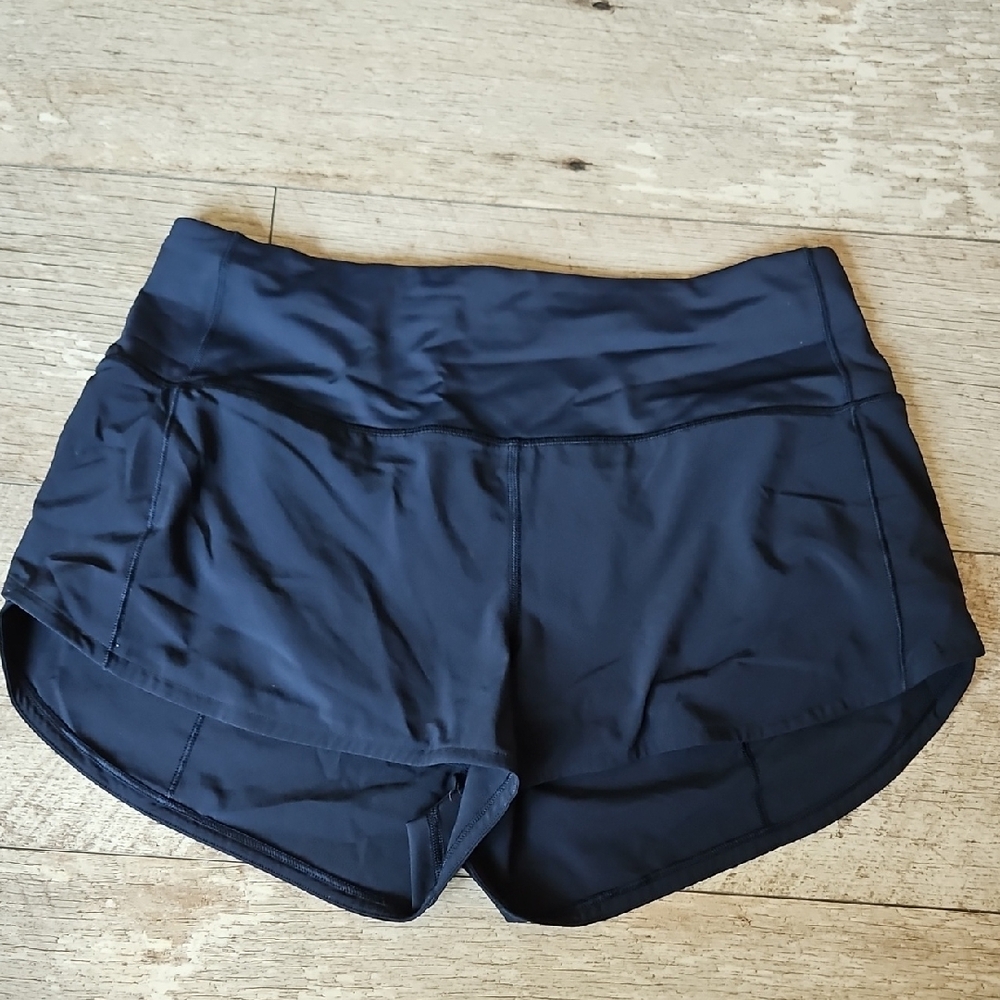 Women's Lululemon Size 8 Speed Up Navy Blue Shorts